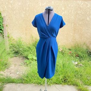 Pretty blue dress.  Size 8. Good condition